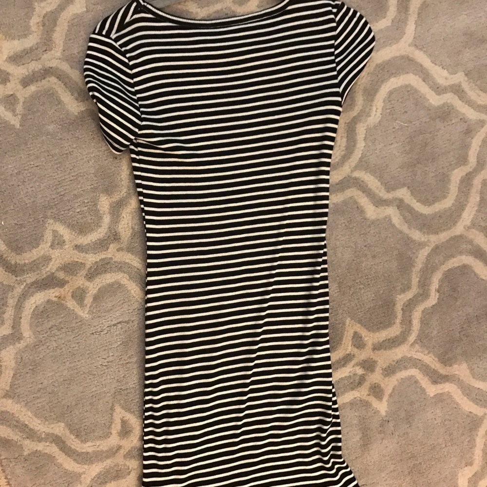 Brandy Melville dress (fitted)
